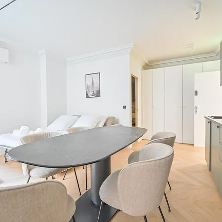 Sumptuous & Serene Parisian Flat Appartamento Parigi